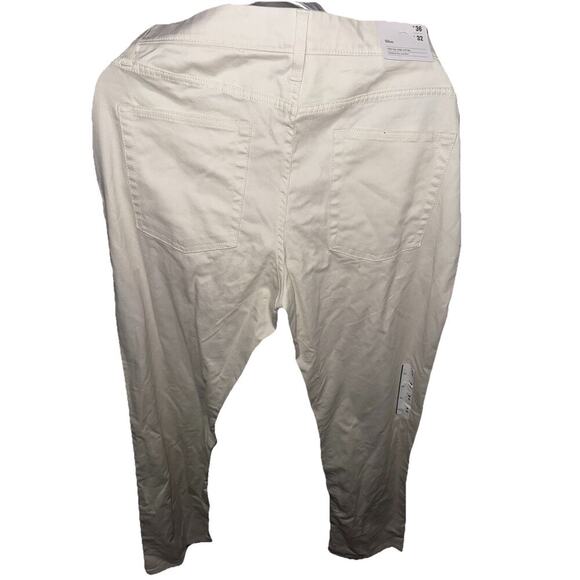 Goodfellow & Co Men’s White Slim Fit Pants 36x32 | Clean Casual Chinos - Picture 3 of 4